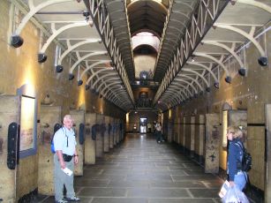 Gaol2
